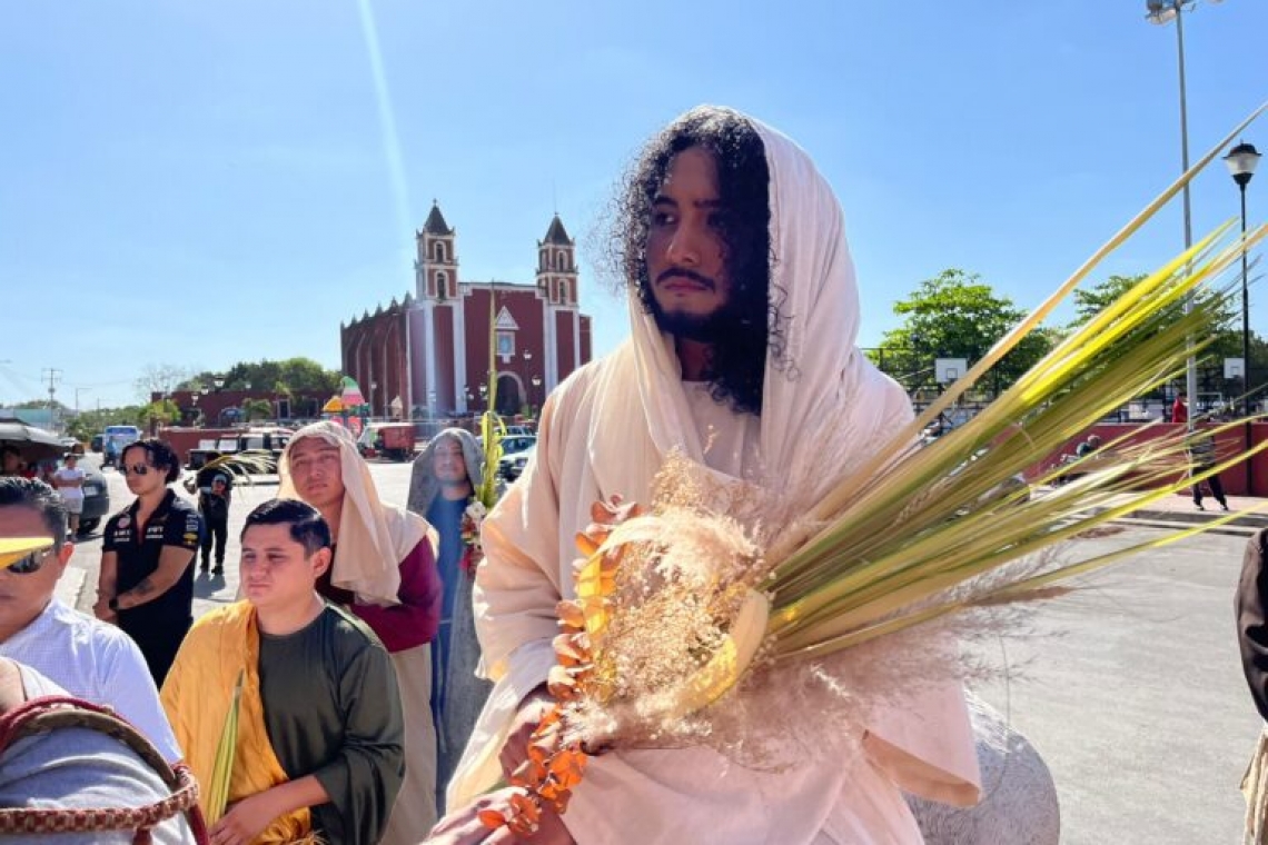 Se desbordó la fe y la devoción en el Domingo de Ramos