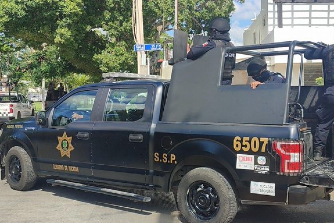 Fuerte operativo policíaco en Ciudad Caucel