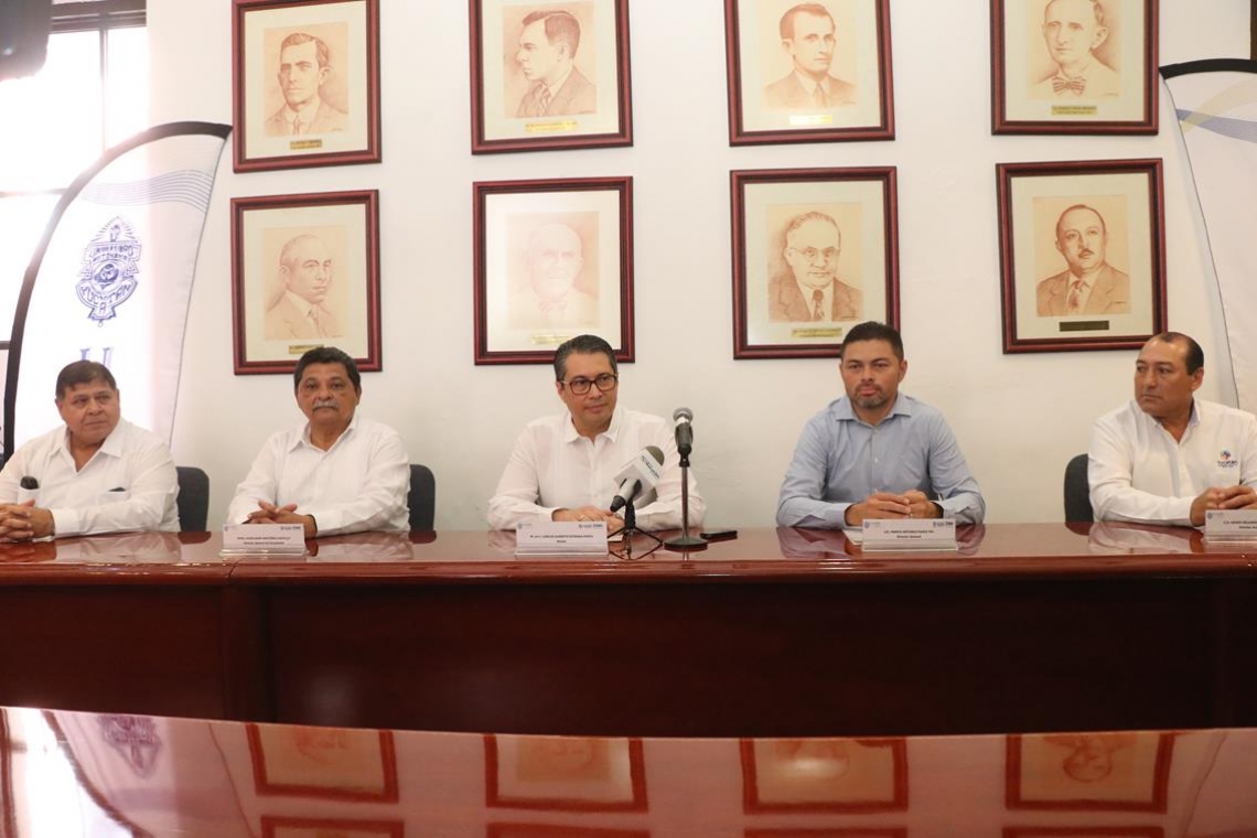 UADY y COBAY consolidan alianza para fomentar la lectura