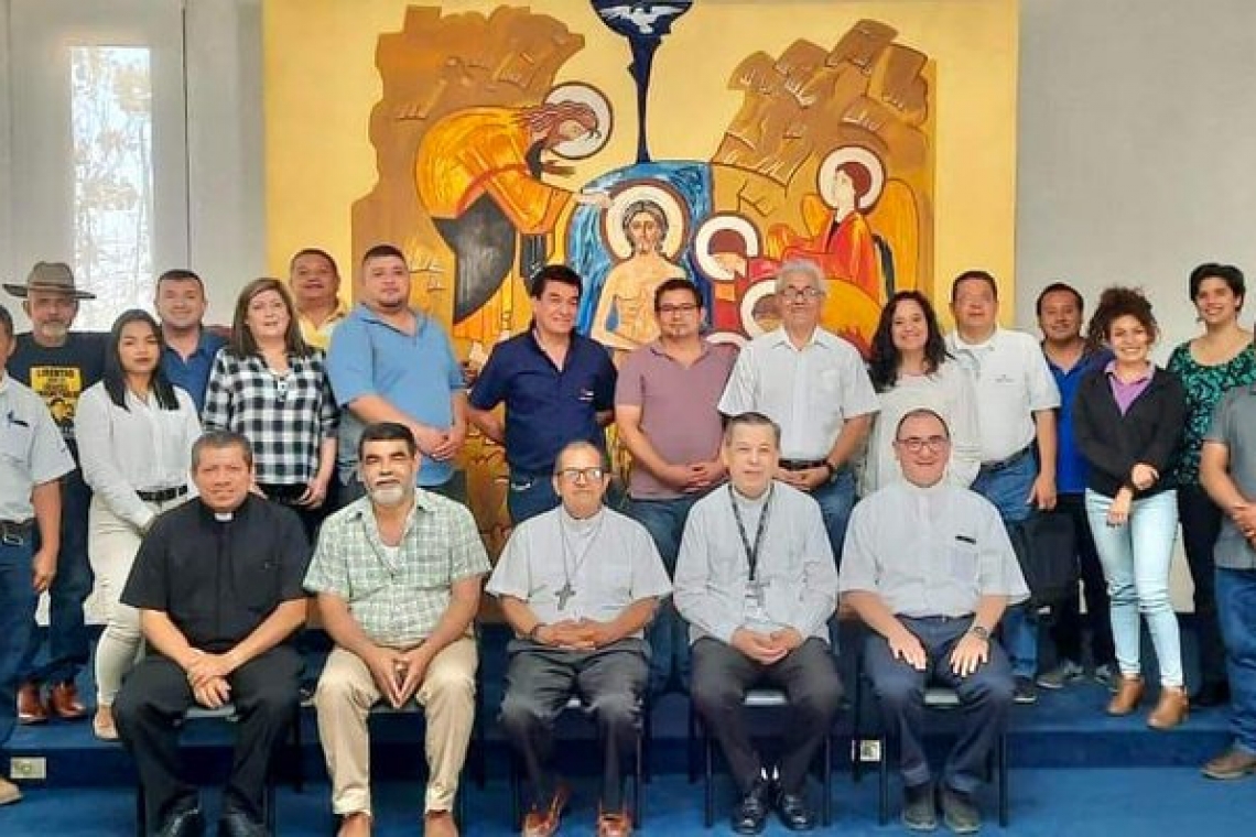 El arzobispo, Rodríguez Vega está enfermo