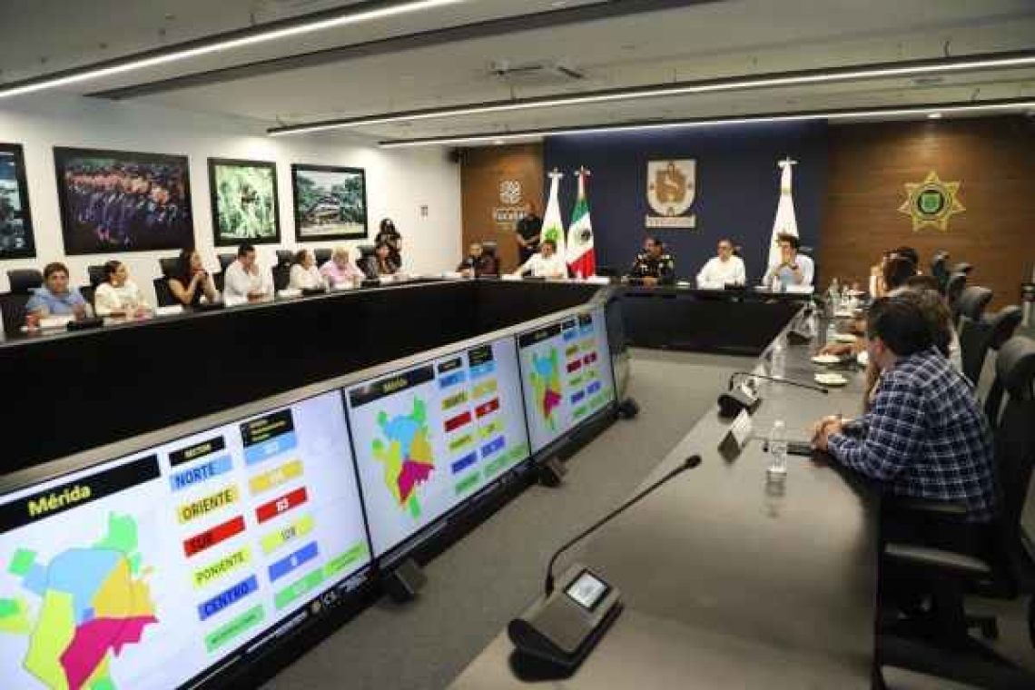 LXIII Legislatura visita el centro C5i de Yucatán