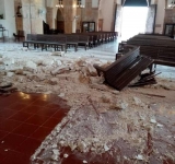 Se derrumbó parte del techo de la iglesia de Tekax