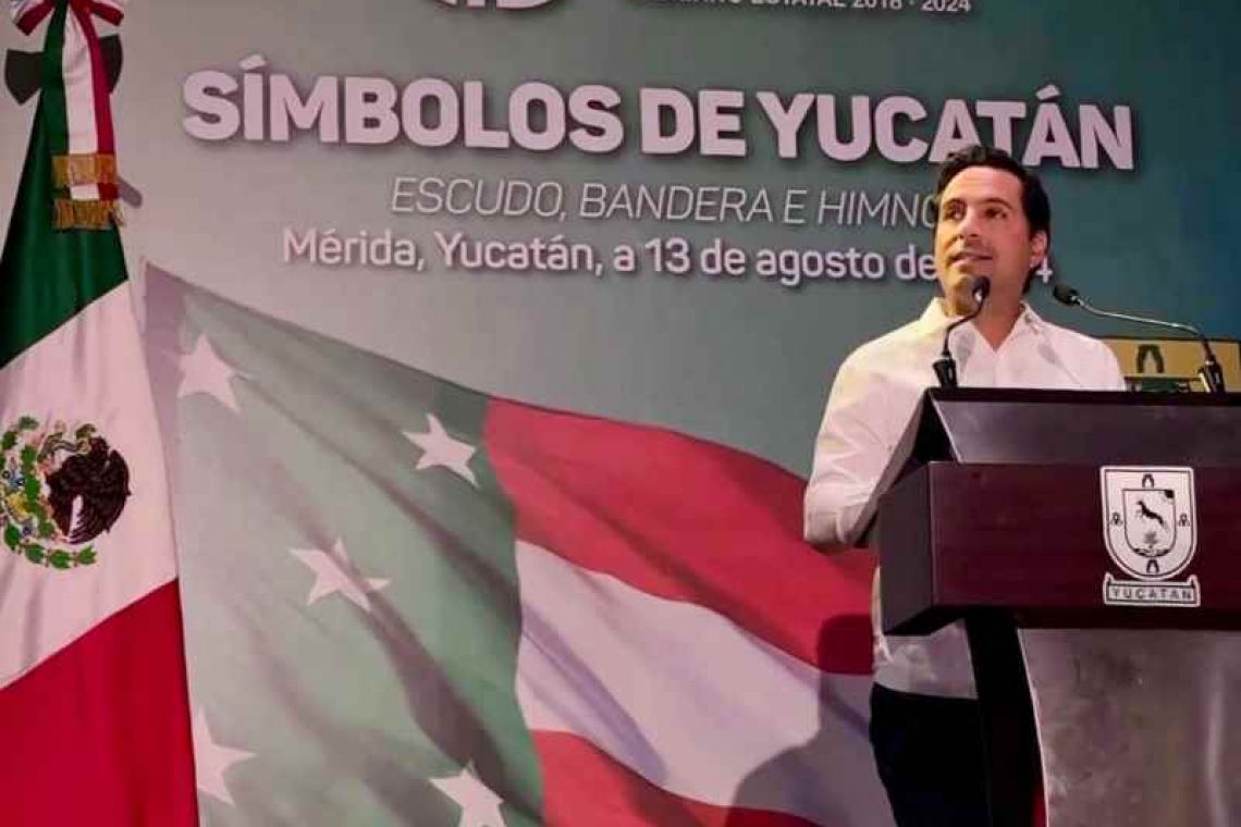 -El Gobernador Mauricio Vila Dosal encabezó la presentación del himno, la bandera y el escudo del estado como representación de nuestra historia, raíces y cultura.
