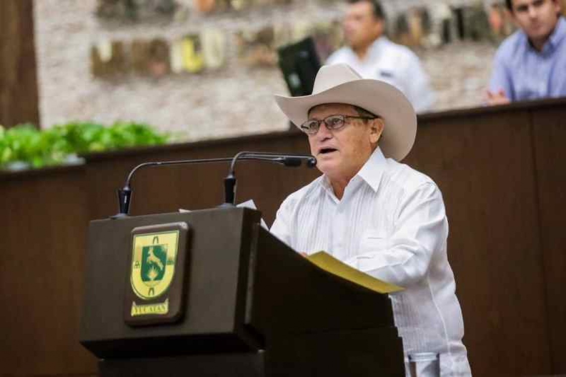 El Congreso del Estado será el recinto del pueblo maya, Wilmer Monforte Marfil Inician los trabajos de la LXIV Legislatura El diputado Wilmer Monforte Marfil expresó un emotivo discurso en maya y español