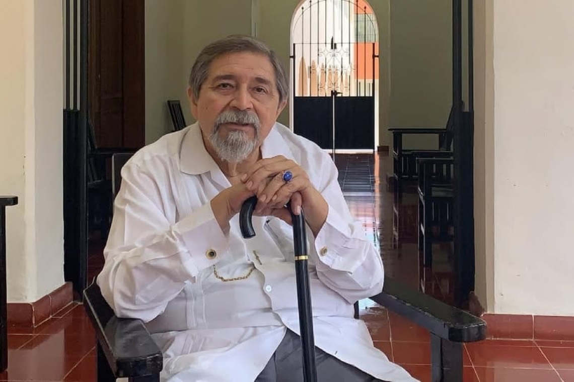 La medalla “Héctor Victoria Aguilar 2024” es para Ariel Avilés Marín.