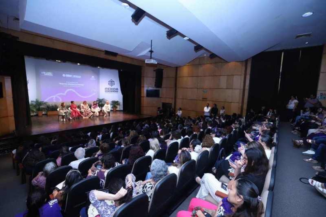 DE IMPORTANCIA IMPULSAR LIDERAZGO DE MUJERES 