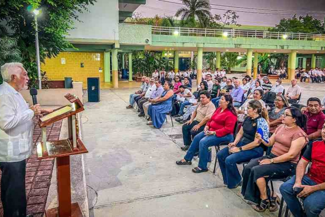 ESCUELA CTM BECA A ESTUDIANTES DE DERECHO DESTACADOS
