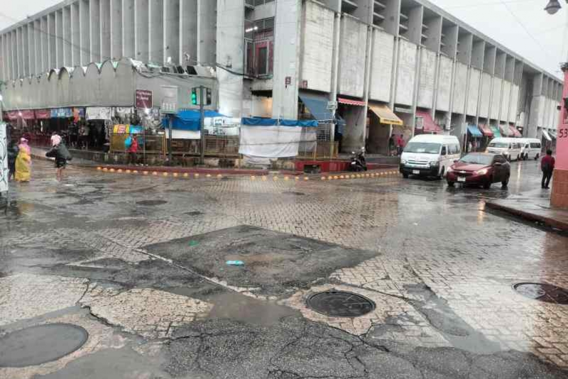 CONTROLAN INUNDACIONES EN EL CENTRO HISTORICO DE MERIDA