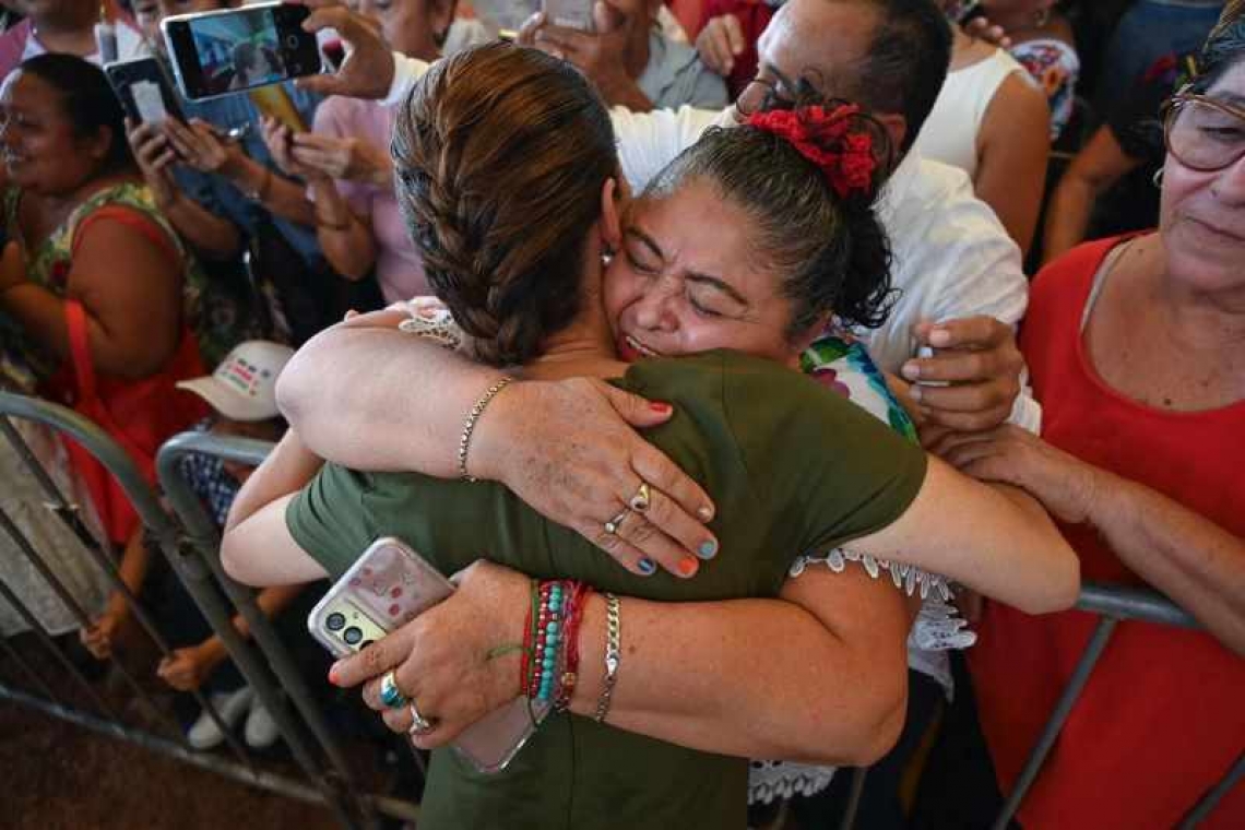EN CUMPLIMIENTO DE UN COMPROMISO DE CAMPAÑA, PRESIDENTA CLAUDIA SHEINBAUM ANUNCIA CONSTRUCCIÓN DE PILARES EN TODO YUCATÁN.
