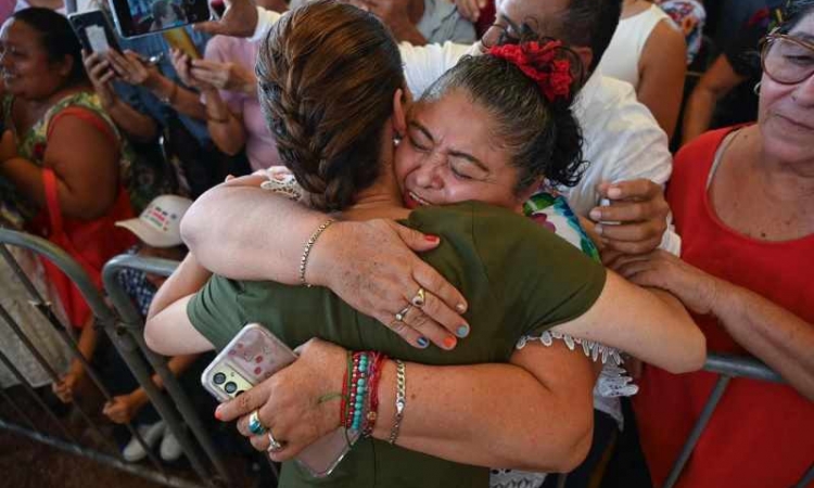 EN CUMPLIMIENTO DE UN COMPROMISO DE CAMPAÑA, PRESIDENTA CLAUDIA SHEINBAUM ANUNCIA CONSTRUCCIÓN DE PILARES EN TODO YUCATÁN.