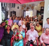Ayuntamiento de Mérida atiende queja vecinal y clausura restaurante sin permisos