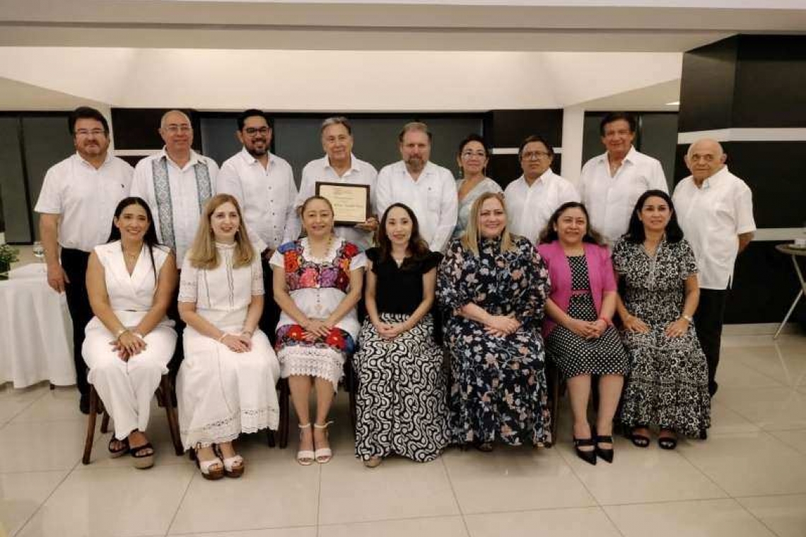COLEGIO DE NOTARIOS FESTEJA EL DIA INTERNACIONAL DEL NOTARIO.