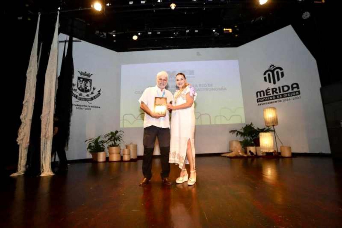 Exploran la Dimensión Simbólica de la Alimentación en América Latina _Conferencia del Dr. Jorge Alejandro González Sánchez, investigador de la UNAM, en el marco de la Asamblea de Ciudades Gastronómicas de la UNESCO en Mérida, Yucatán_