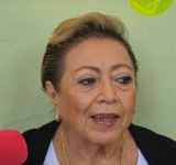 Gobernador Joaquín Díaz Mena inicia entrega de tarjetas “Felipe Carrillo Puerto” a estudiantes de la UADY.