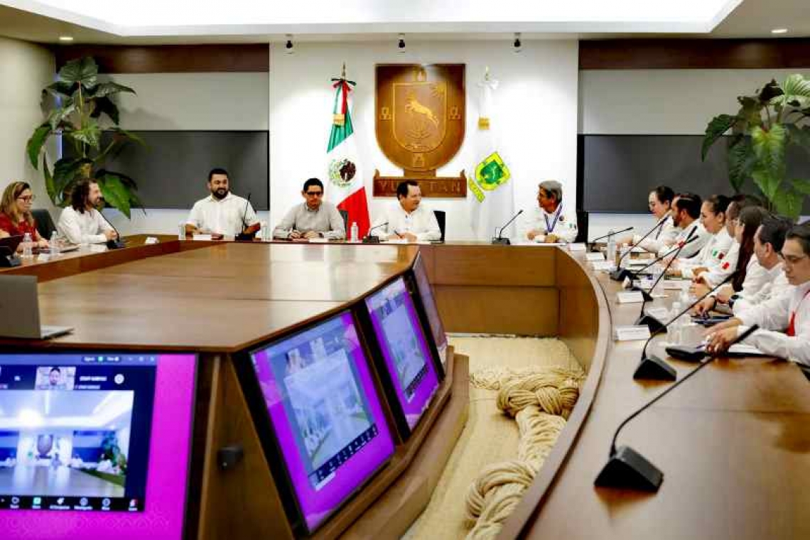 Gobierno del Estado supervisa avances del Puerto de Altura de Progreso.