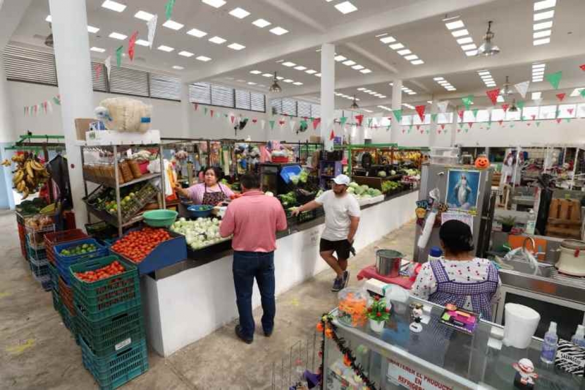 Mérida fortalece sus mercados públicos con limpieza, seguridad y mejor infraestructura; Cecilia Patrón.