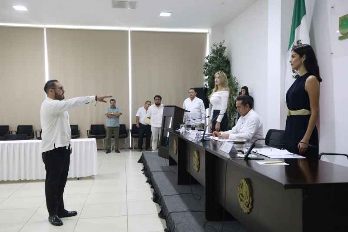 Toman protesta a Lic. Jesús Armando Manzanilla Acevedo como integrante de la Comisión de Selección del Comité de Participación Ciudadana del Sistema Estatal Anticorrupción de Yucatán