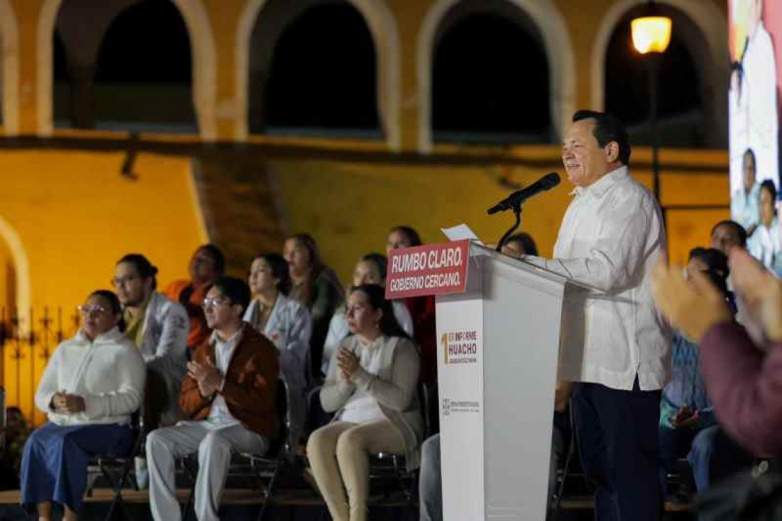 Gobernador de Yucatán llevó el primer informe de Gobierno a Izamal