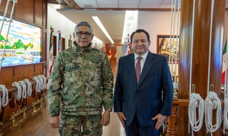 Revisan avances del Puerto de Altura de Progreso.