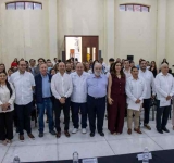 Plantea Álvaro Cetina nuevo impulso para Yucatán y señala falta de proyecto y resultados del gobierno estatal.
