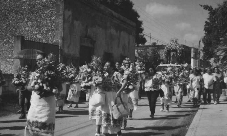  Ayuntamiento de Mérida organiza mesas de conversación en torno a los gremios.
