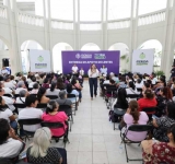  El Ayuntamiento está para mejorar el patrimonio de las y los meridanos: Cecilia Patrón.