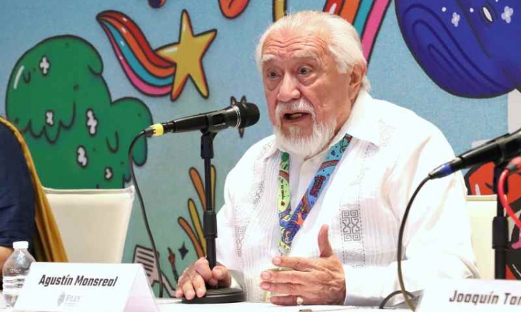 RINDEN HOMENAJE AL ESCRITOR AGUSTÍN MONSREAL, GALARDONADO COMO PREMIO NACIONAL DE ARTES Y LITERATURA 2025.