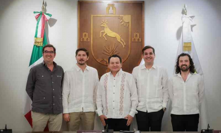  PRESUMEN EL PUERTO DE ALTURA, EL TREN DE CARGA Y LOS POLOS INDUSTUSTRIALES A EMPRESARIOS DE CANAINCA.