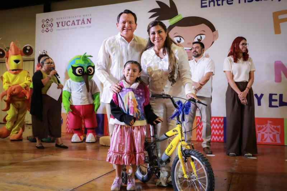 CELEBRAN A LAS INFANCIAS YUCATECAS CON FESTIVAL FAMILIAR EN EL SIGLO XXI
