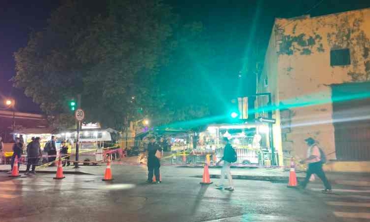 ATACAN CON CUCHILLO A UN TAQUERO DEL CENTRO DE MERIDA.