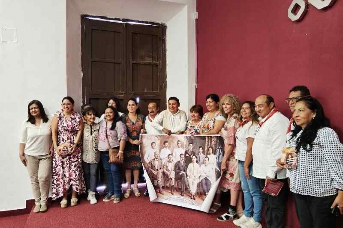 VIDA Y OBRA DE ROSA TORRE GONZÁLEZ, PRIMER REGIDORA DE MÉRIDA.