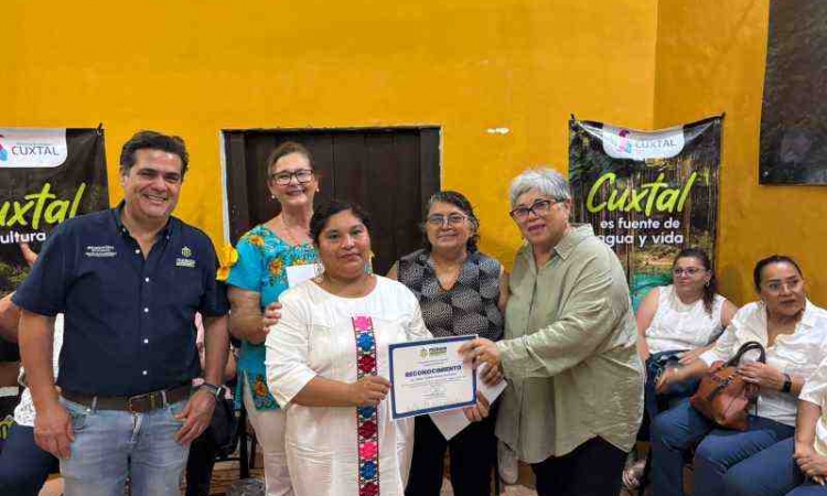 AYUNTAMIENTO DE MERIDA OFRECE CAPACITACION QUE MEJORA VIDAS.