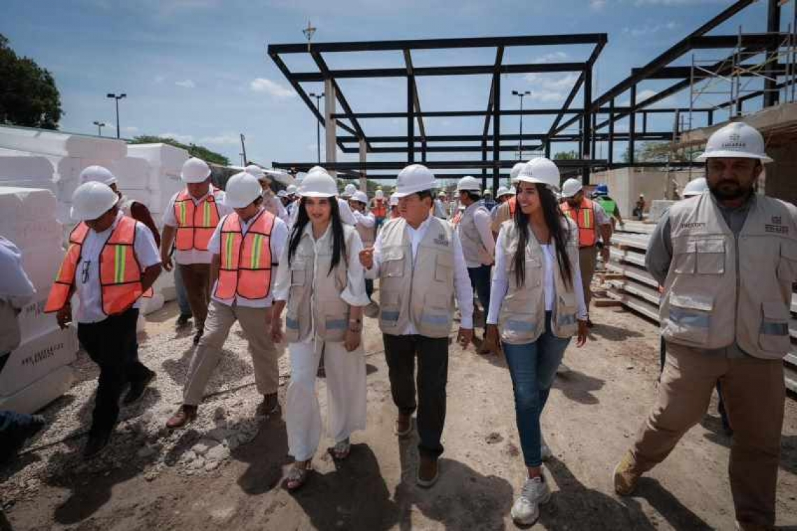 AVANZA CONSTRUCCION DEL CENTRO RENACIMIENTO KA'SIJIL EN IZAMAL
