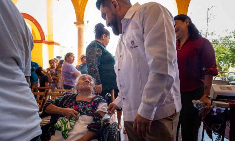 HALACHO CUENTA CON VENTANILLA UNICA ESTATAL PARA ACERCAR SERVICIOS A LA CIUDADANIA