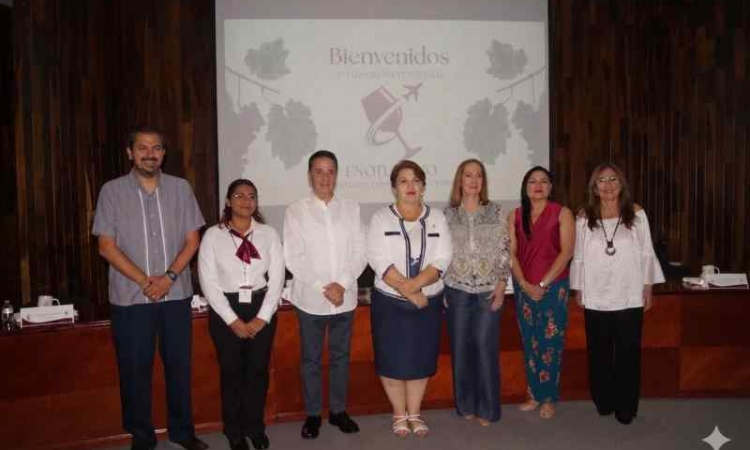 Ayuntamiento de Mérida participa en el 7o. Congreso Turístico: 
