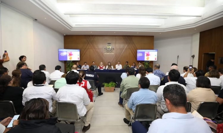 REFUERZAN AYUNTAMIENTO DE MERIDA ACCIONES DE PREVENCION ANTE LLUVIAS HISTORICAS.